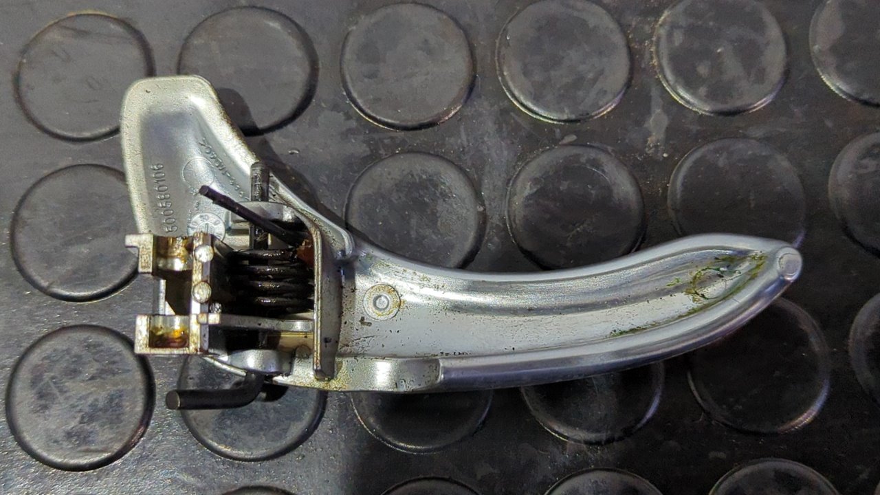 MANETA INTERIOR DELANTERA DERECHA NISSAN PRIMERA BERLINA (P12) - vista 4