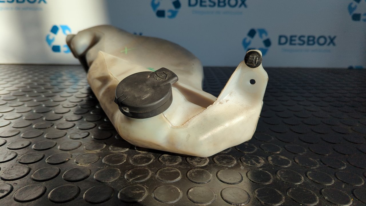 DEPOSITO LIMPIA DACIA DOKKER - vista 3