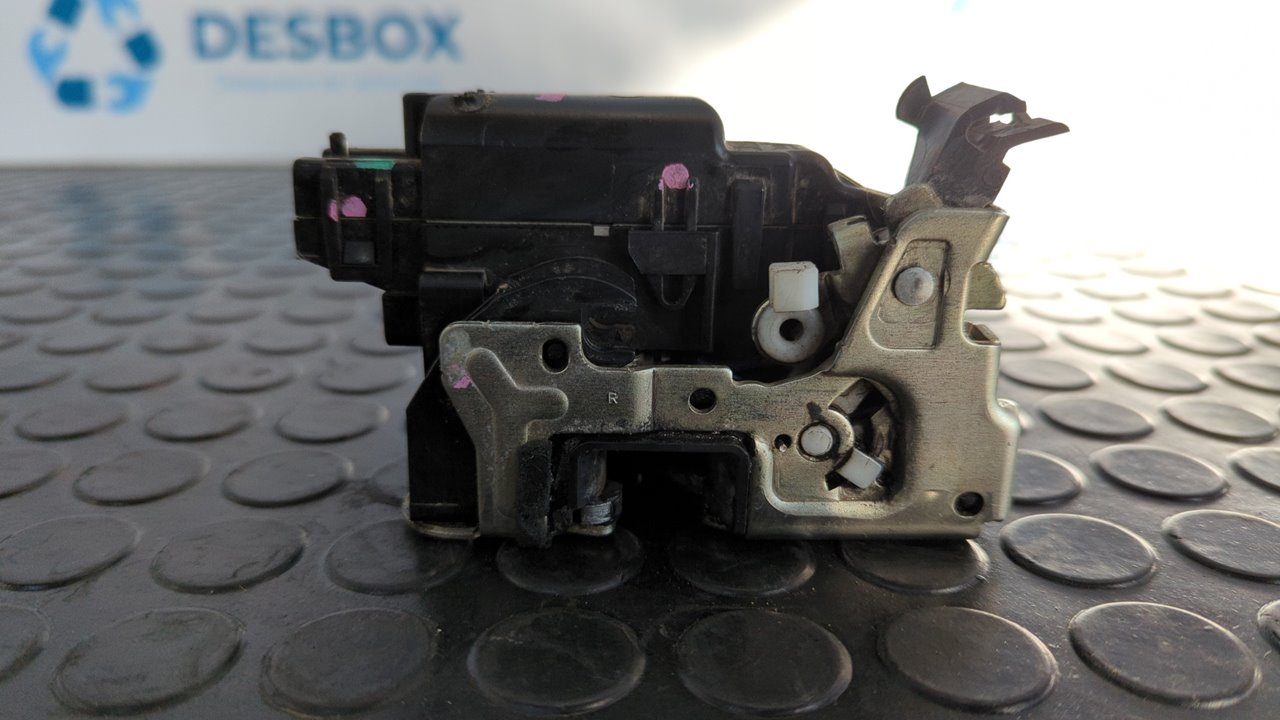 CERRADURA PUERTA DELANTERA DERECHA DACIA DOKKER - vista 3
