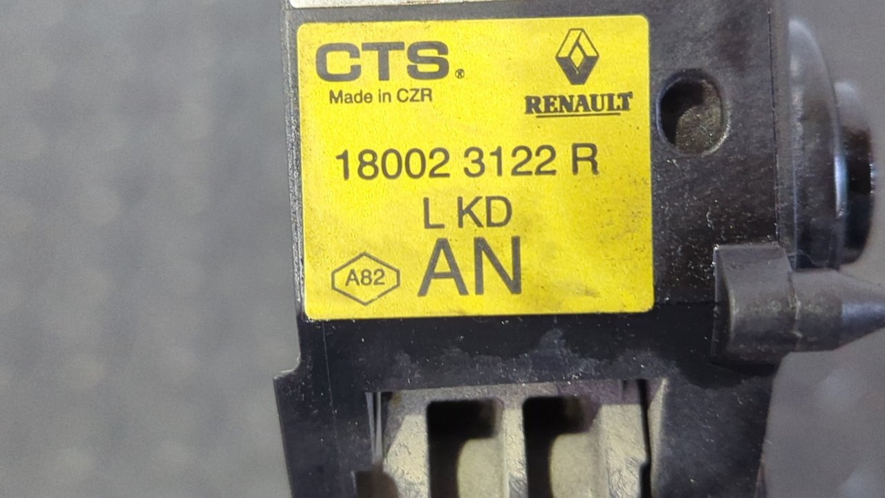 POTENCIOMETRO PEDAL DACIA DOKKER - vista 2