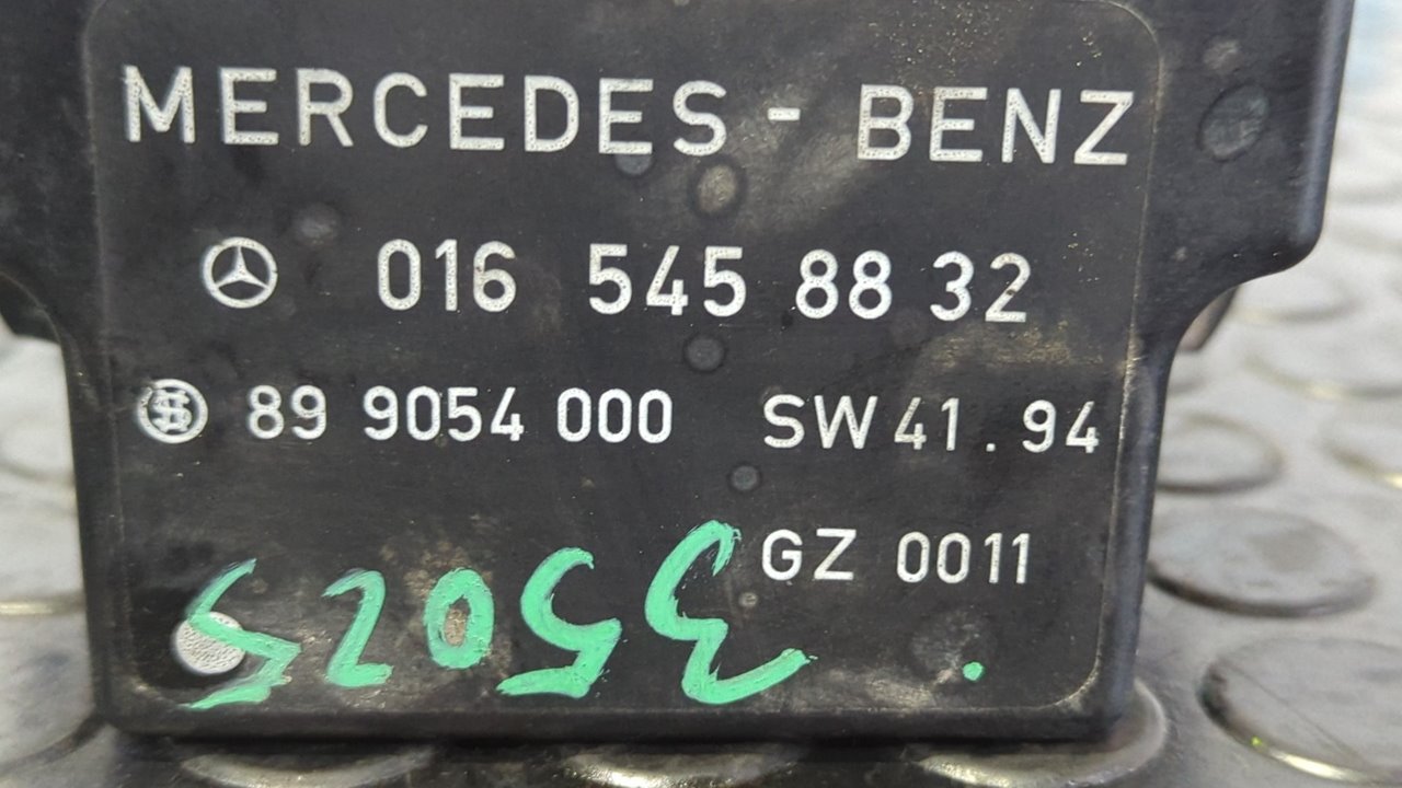 CAJA PRECALENTAMIENTO MERCEDES-BENZ CLASE E (W210) FAMILIAR - vista 2