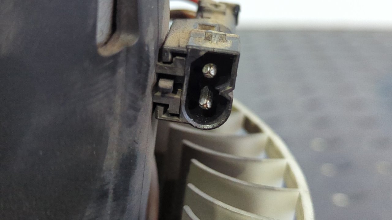 MOTOR CALEFACCION MERCEDES-BENZ VANEO (W414) FURGONETA COMPACTA - vista 4