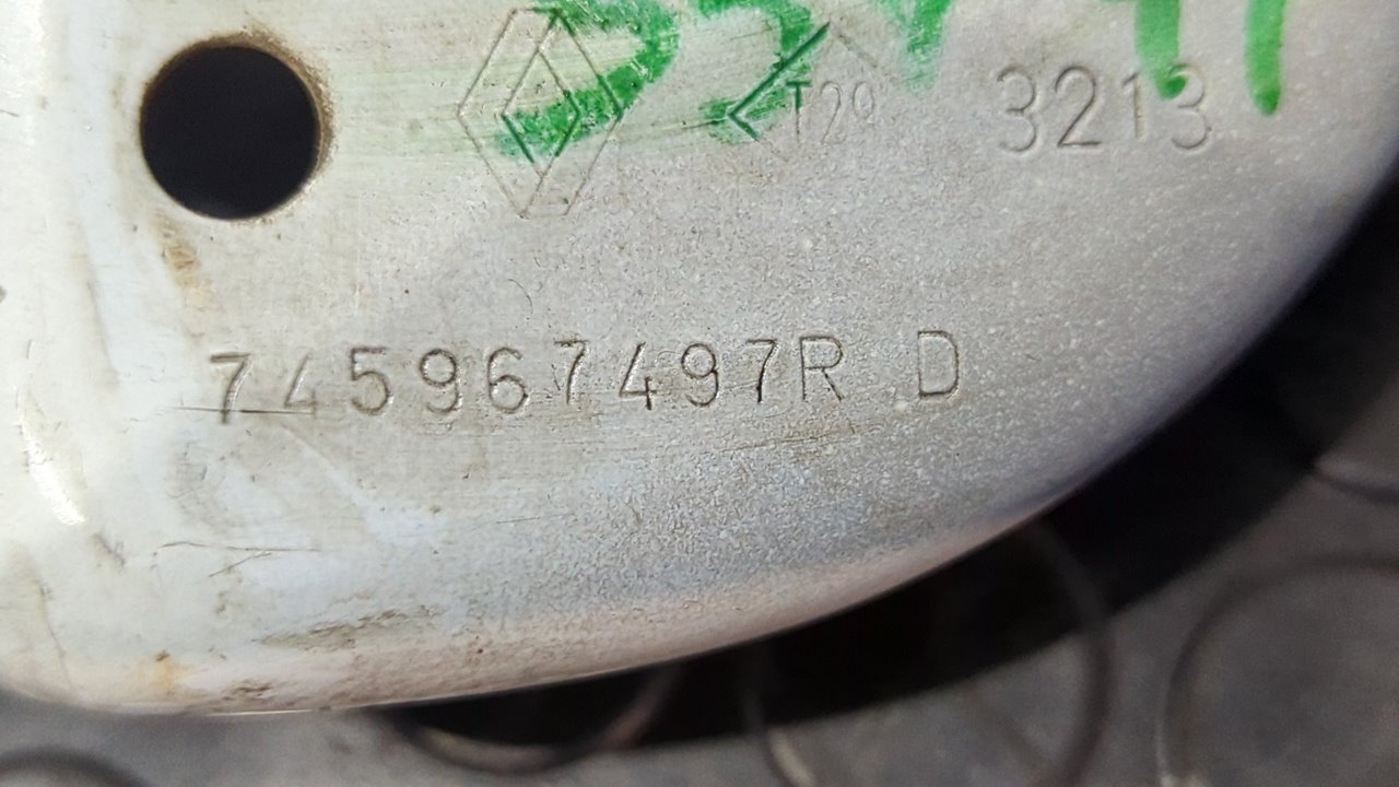 SOPORTE GUIA PATIN INFERIOR DACIA DOKKER - vista 5