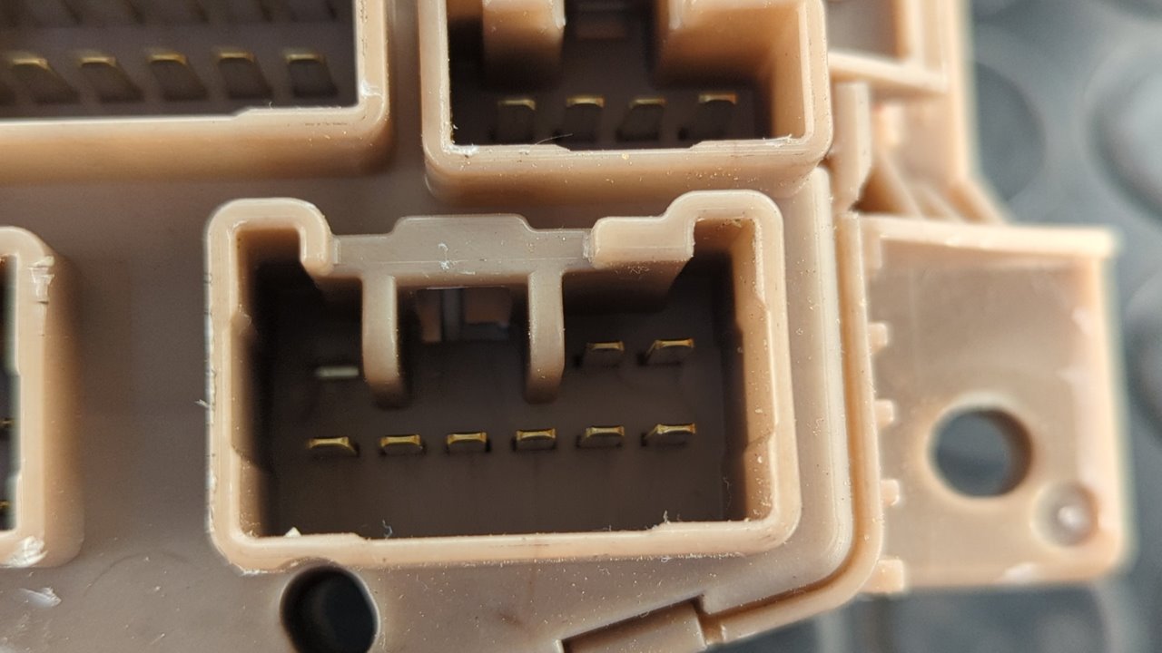 CUADRO INSTRUMENTOS PEUGEOT 107 - vista 15