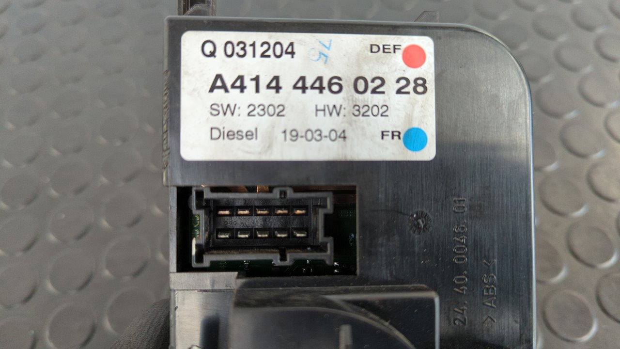 MANDO CALEFACCION / AIRE ACONDICIONADO MERCEDES-BENZ VANEO (W414) FURGONETA COMPACTA - vista 5