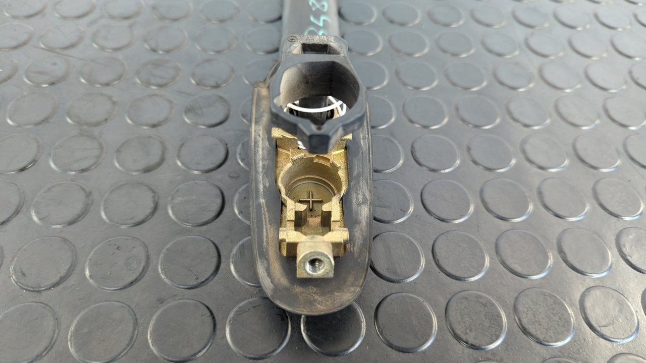 MANETA DELANTERA DERECHA MERCEDES-BENZ VANEO (W414) FURGONETA COMPACTA - vista 2