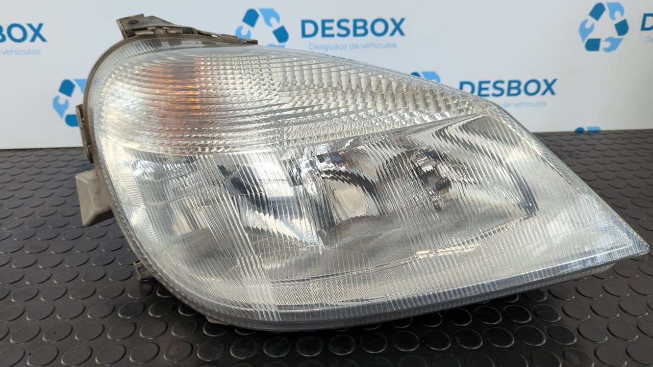 FARO DERECHO MERCEDES-BENZ VANEO (W414) FURGONETA COMPACTA