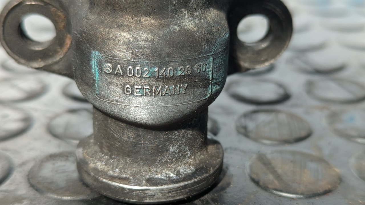 VALVULA EGR MERCEDES-BENZ SPRINTER (W901,W903) COMBI - vista 5