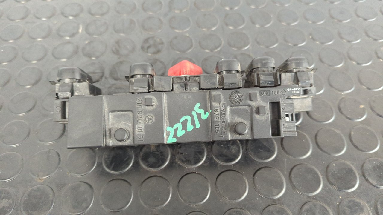 MANDO MULTIFUNCION MERCEDES-BENZ CLASE C (W202) FAMILIAR - vista 9