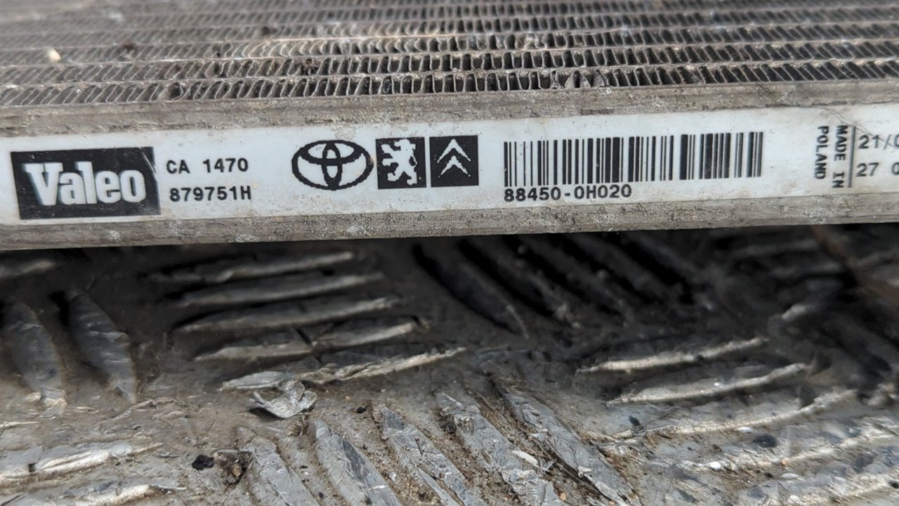 CONDENSADOR / RADIADOR  AIRE ACONDICIONADO TOYOTA AYGO (KGB/WNB) - vista 2