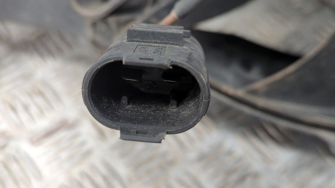 ELECTROVENTILADOR MERCEDES-BENZ CLASE C (W202) FAMILIAR - vista 2