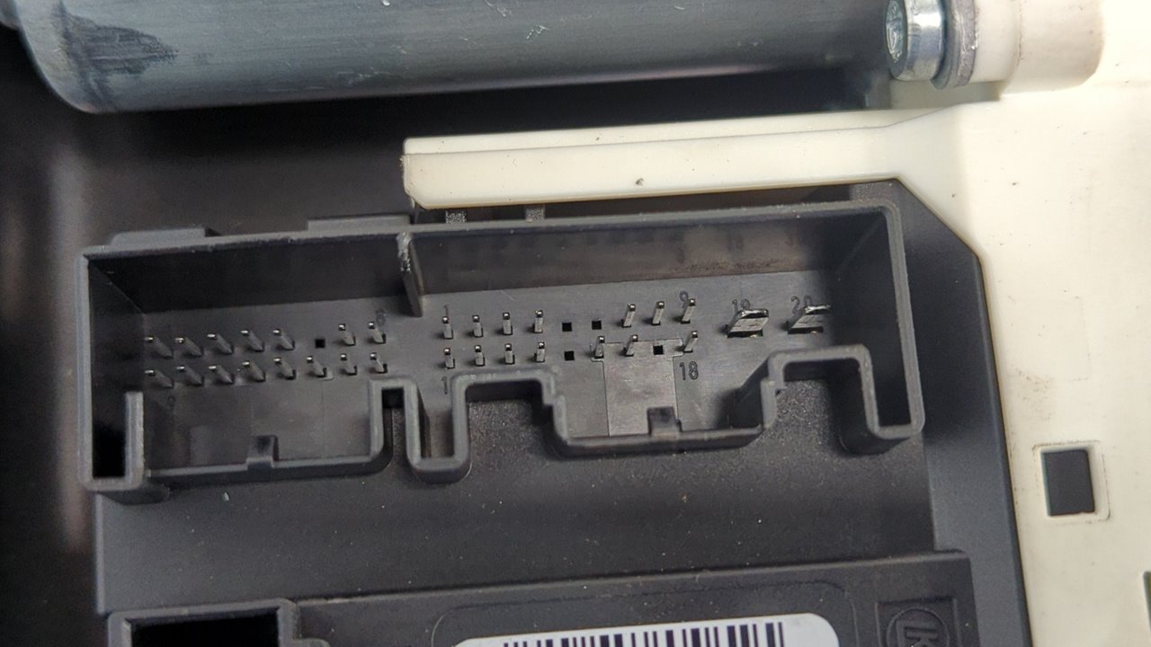 ELEVALUNAS DELANTERO IZQUIERDO VOLKSWAGEN PASSAT BERLINA (3C2) - vista 4