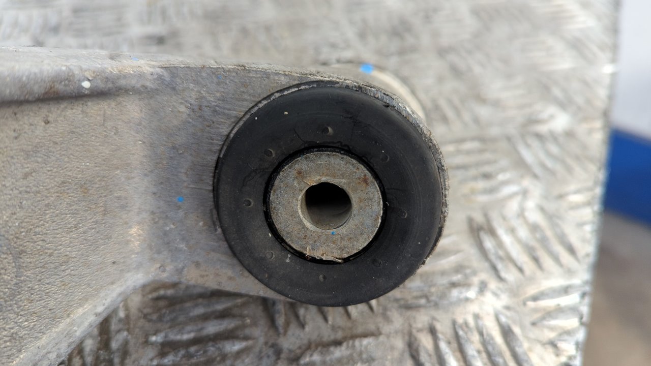 PUENTE TRASERO PORSCHE 944 3.0 - vista 8