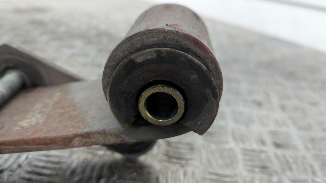 BALLESTA TRASERA IVECO DAILY CAJA CERRADA (1999 =>) - vista 2