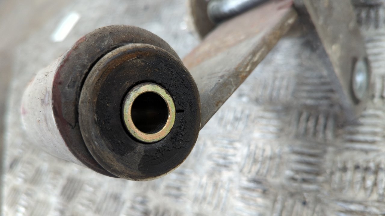 BALLESTA TRASERA IVECO DAILY CAJA CERRADA (1999 =>) - vista 3