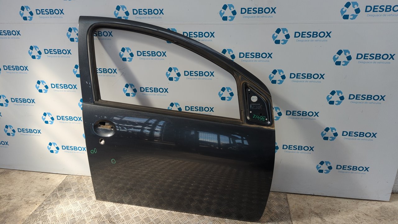 PUERTA DELANTERA DERECHA TOYOTA AYGO (KGB/WNB)