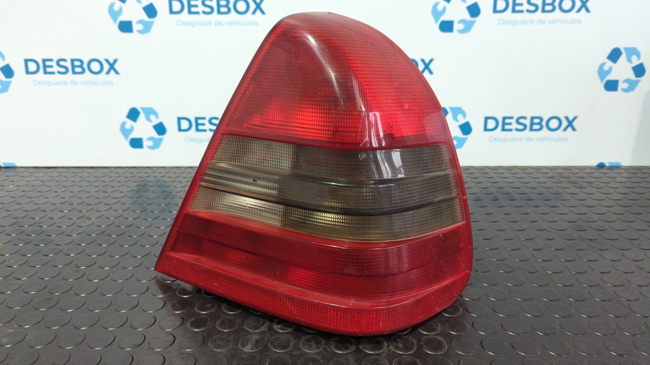 PILOTO TRASERO DERECHO MERCEDES-BENZ CLASE C (W202) FAMILIAR