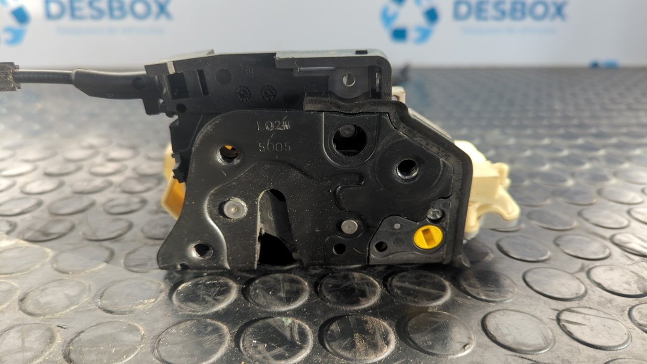 CERRADURA PUERTA TRASERA IZQUIERDA VOLKSWAGEN PASSAT BERLINA (3C2) - vista 4