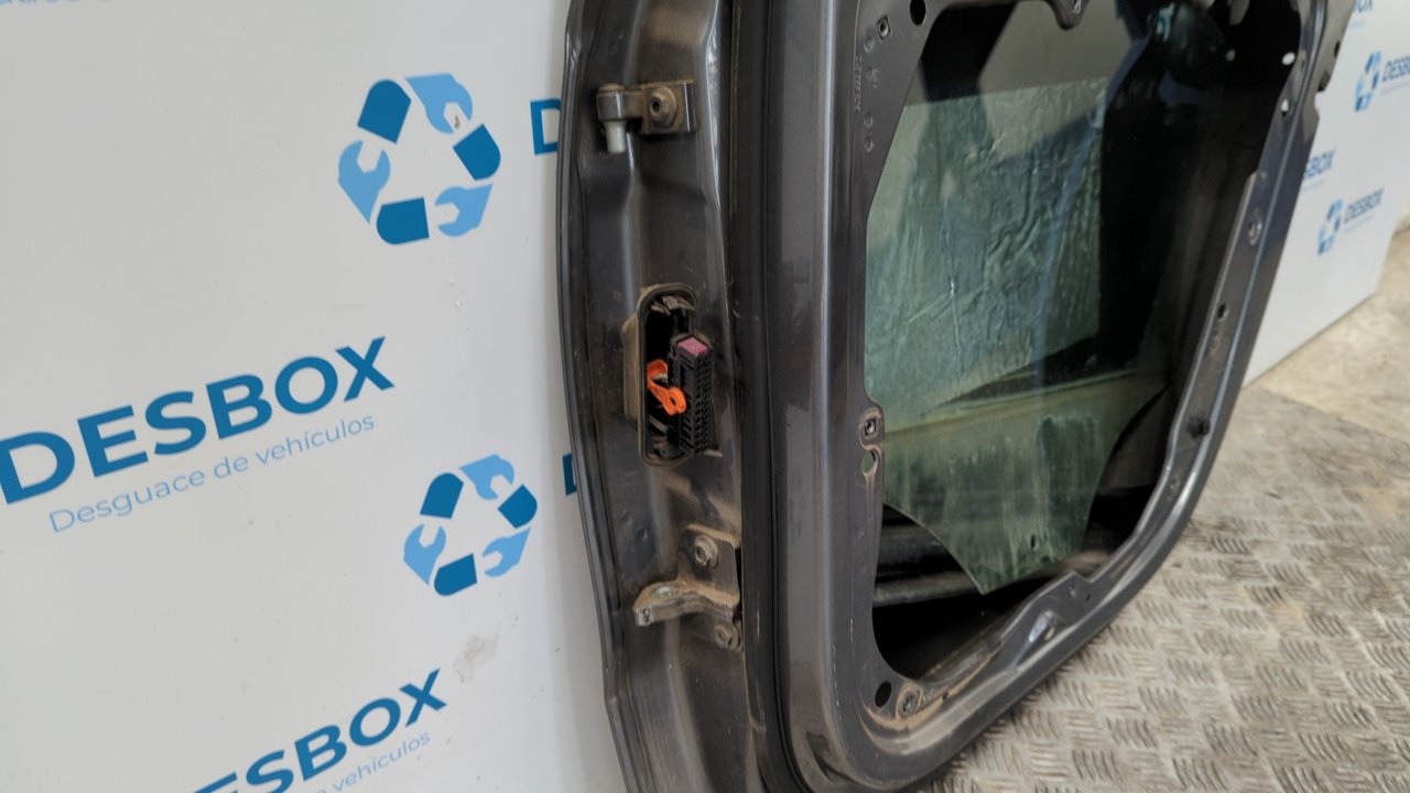 PUERTA TRASERA DERECHA VOLKSWAGEN PASSAT BERLINA (3C2) - vista 2