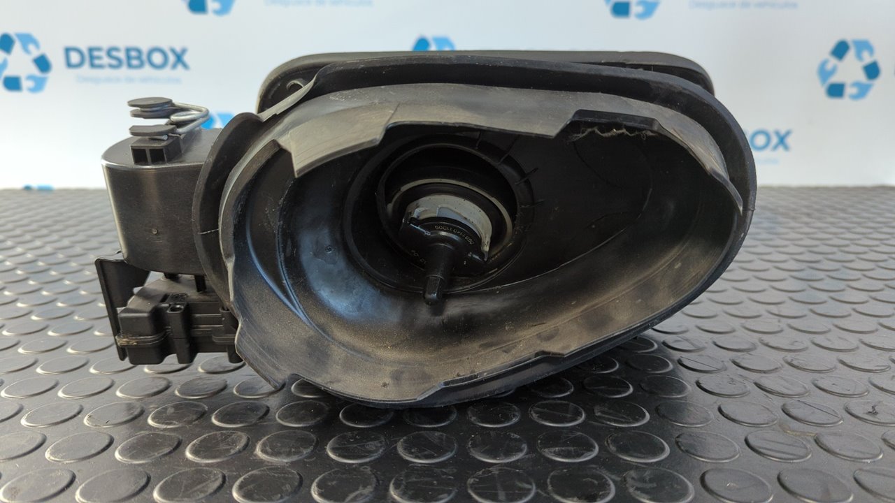 TAPA EXTERIOR COMBUSTIBLE BMW SERIE 4 COUPE (F32) - vista 8