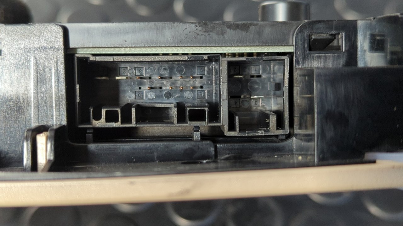 LUZ INTERIOR BMW SERIE 4 COUPE (F32) - vista 5