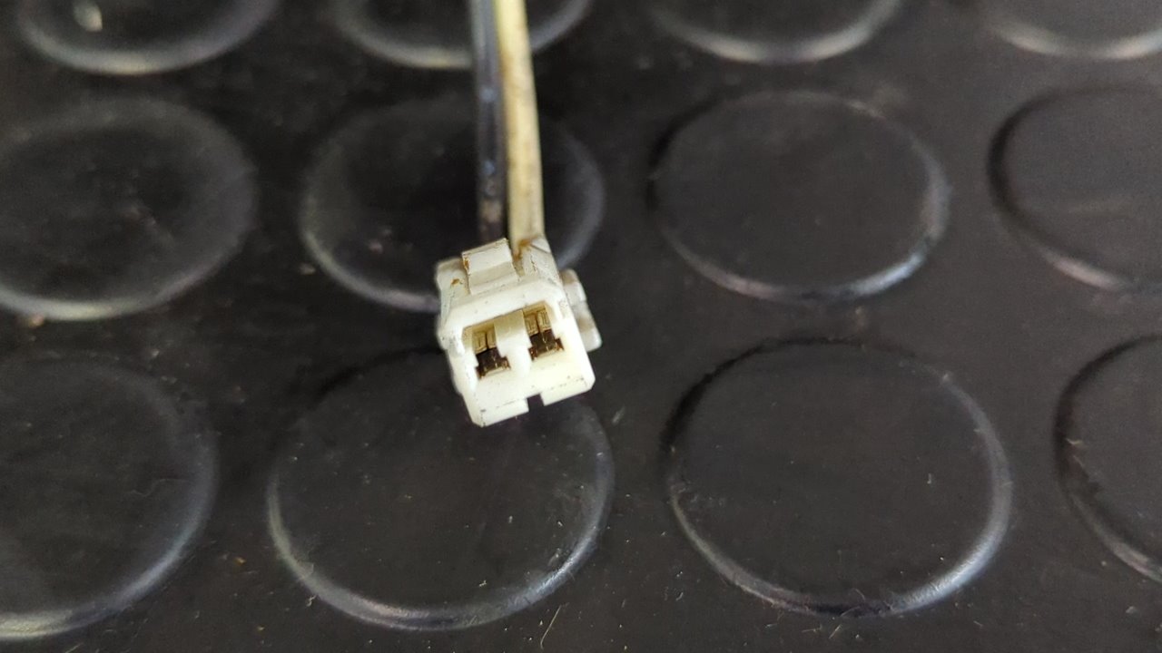 PILOTO PORTON DERECHO SSANGYONG RODIUS - vista 2