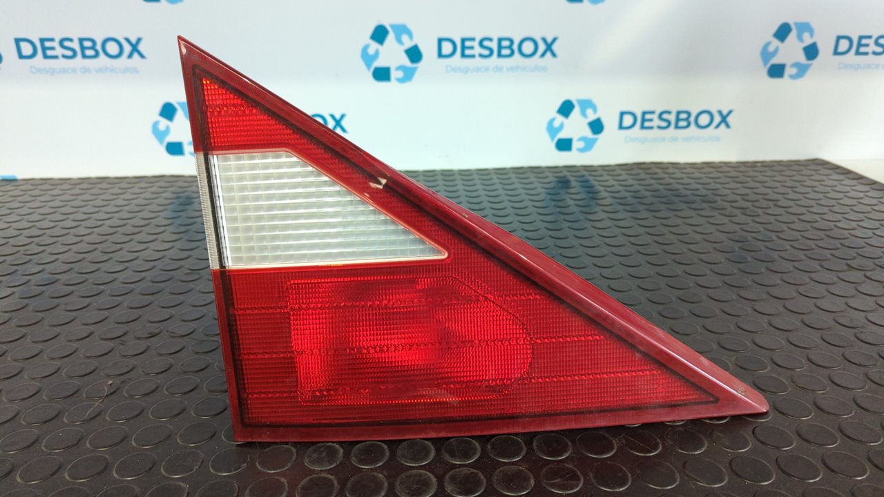 PILOTO PORTON IZQUIERDO SSANGYONG RODIUS