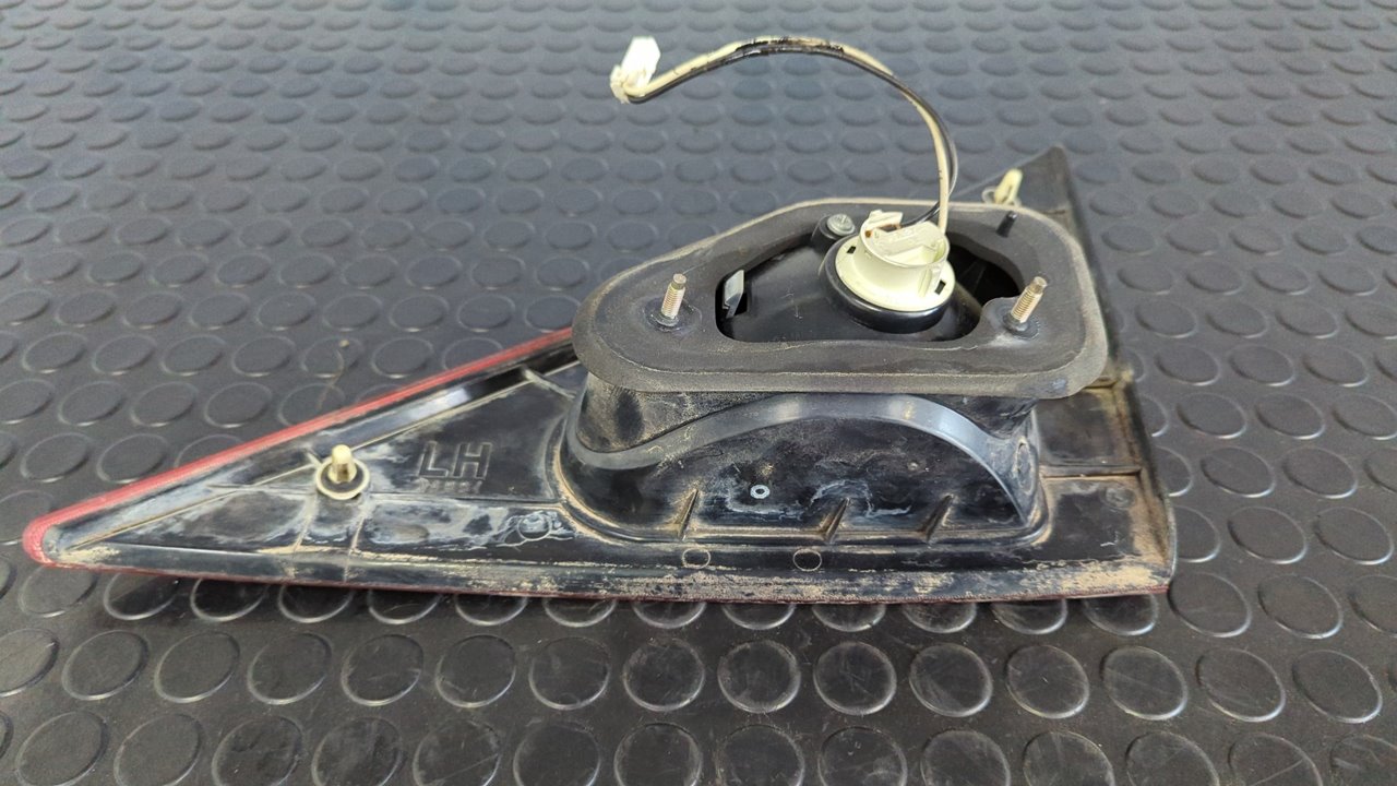 PILOTO PORTON IZQUIERDO SSANGYONG RODIUS - vista 4