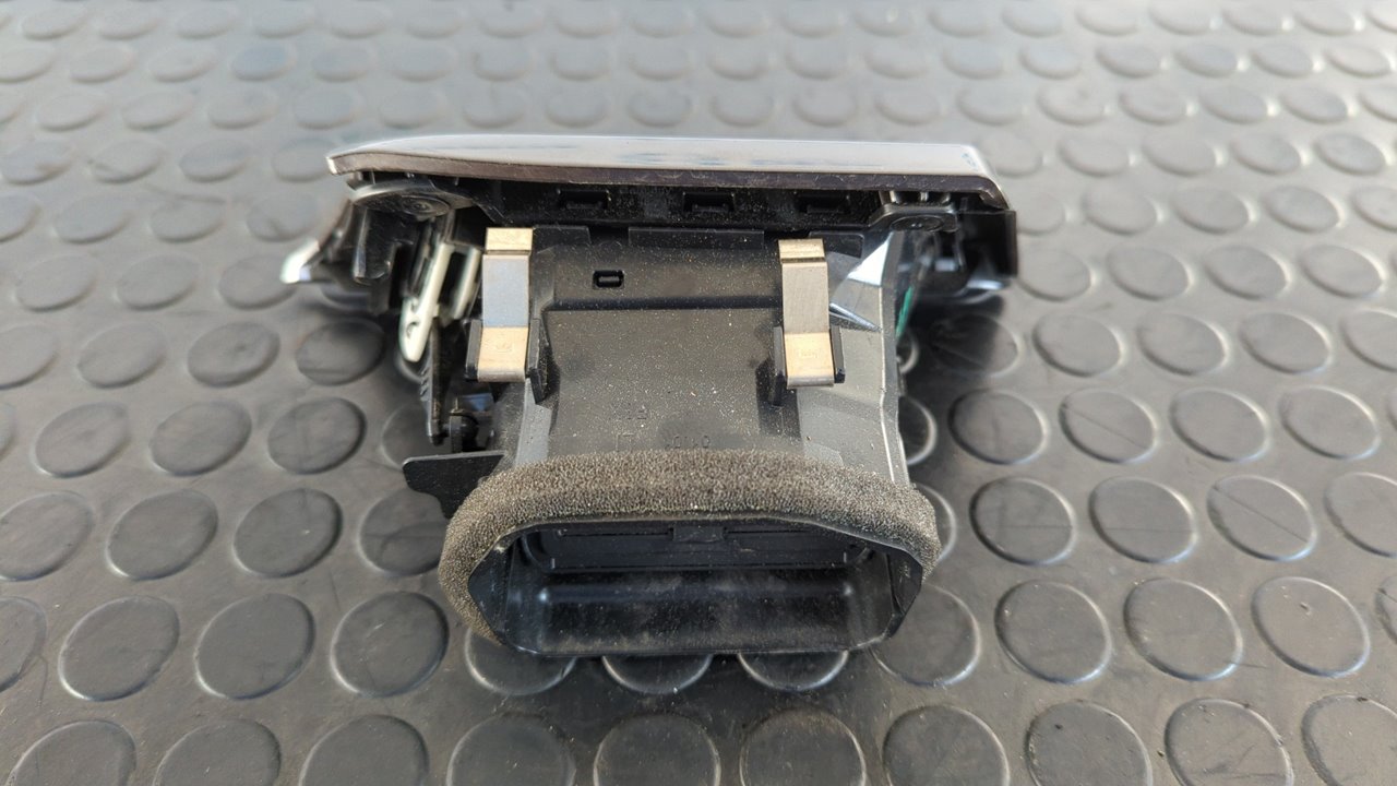 REJILLA AIREADORA BMW SERIE 4 COUPE (F32) - vista 6