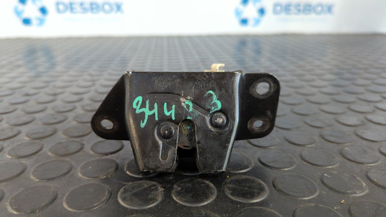 CERRADURA MALETERO / PORTON SSANGYONG RODIUS - vista 2