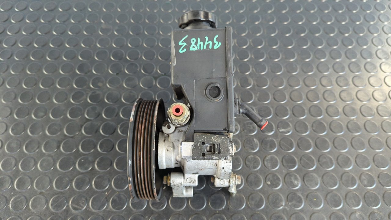 BOMBA DIRECCION SSANGYONG RODIUS - vista 6