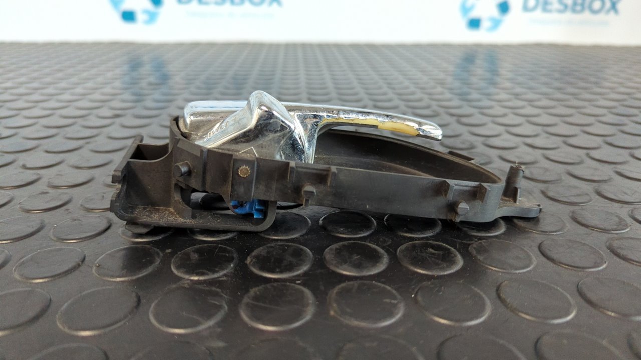 MANETA INTERIOR DELANTERA DERECHA SSANGYONG RODIUS - vista 5