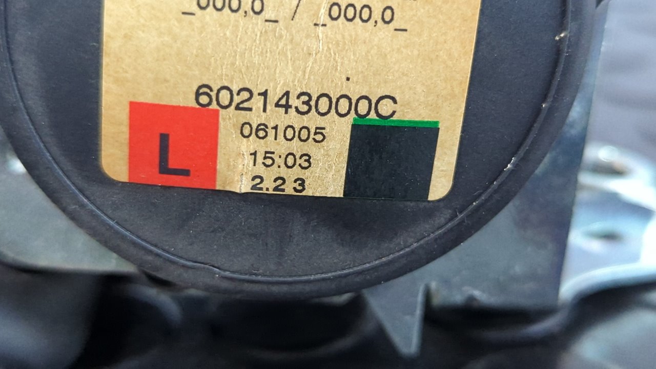 CINTURON DELANTERO IZQUIERDO OPEL ASTRA H BER. - vista 2