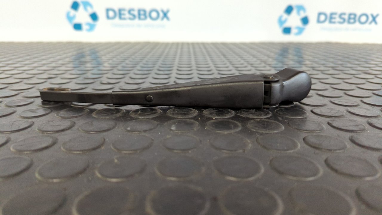 BRAZO LIMPIA TRASERO SSANGYONG RODIUS