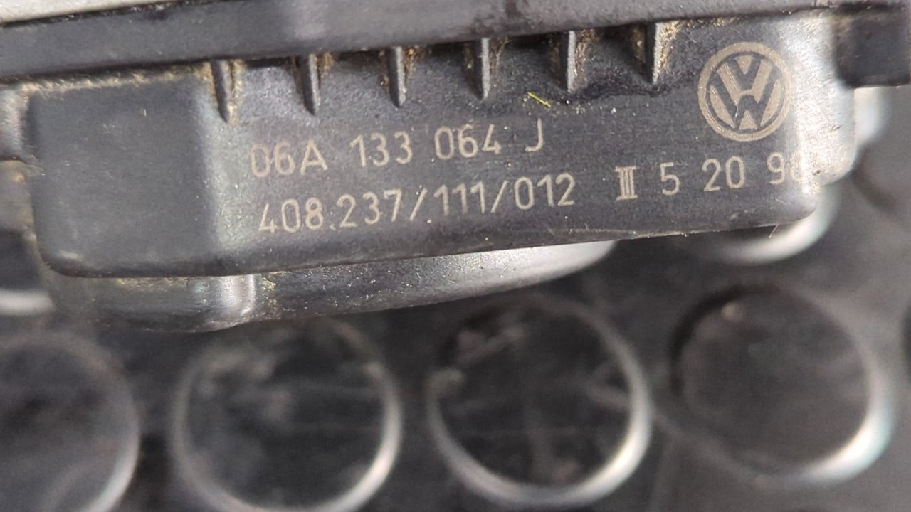 CAJA MARIPOSA VOLKSWAGEN GOLF IV BERLINA (1J1) - vista 6