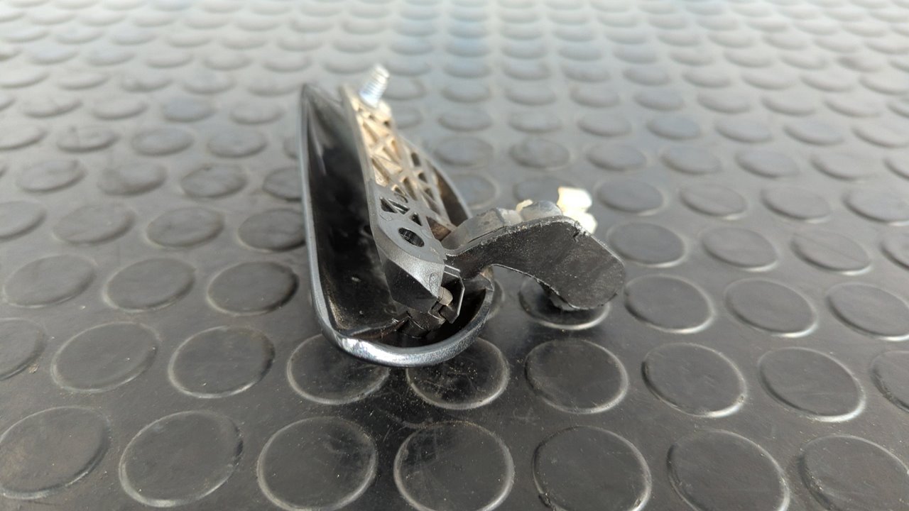 MANETA DELANTERA DERECHA TOYOTA AYGO (KGB/WNB) - vista 3