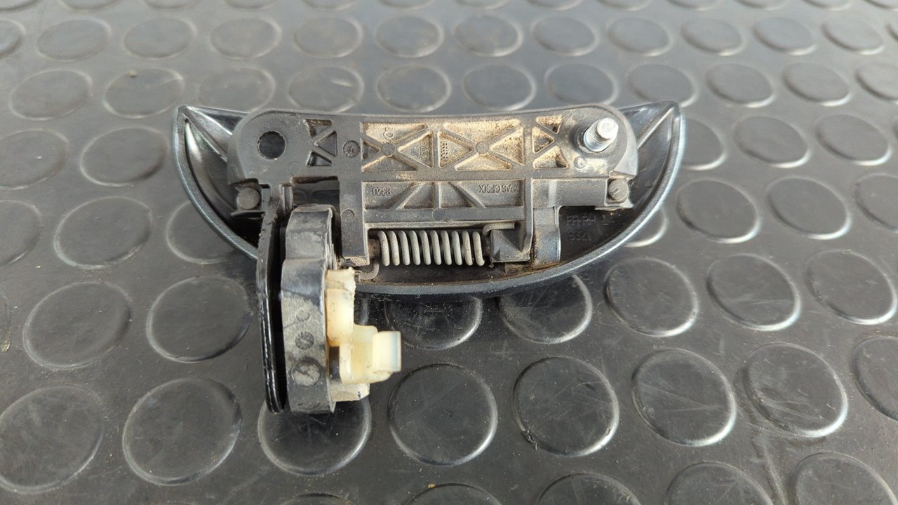 MANETA DELANTERA DERECHA TOYOTA AYGO (KGB/WNB) - vista 2