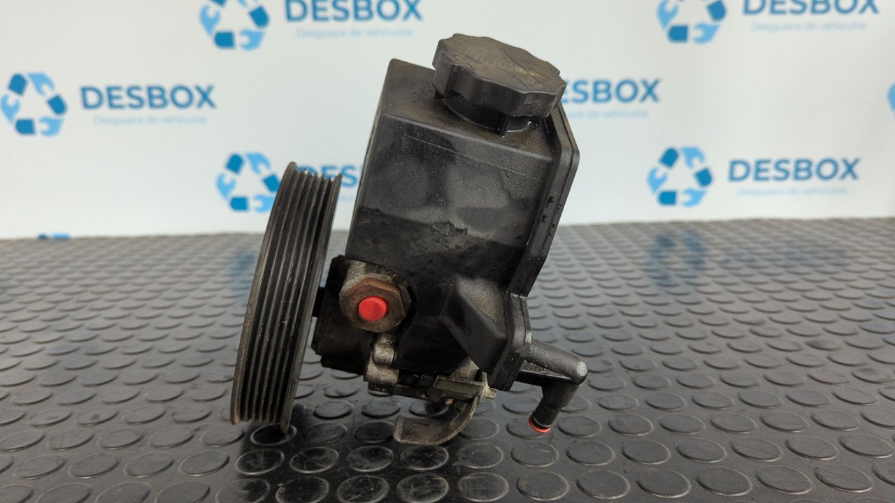 BOMBA DIRECCION MERCEDES-BENZ CLASE C (W202) FAMILIAR - vista 6