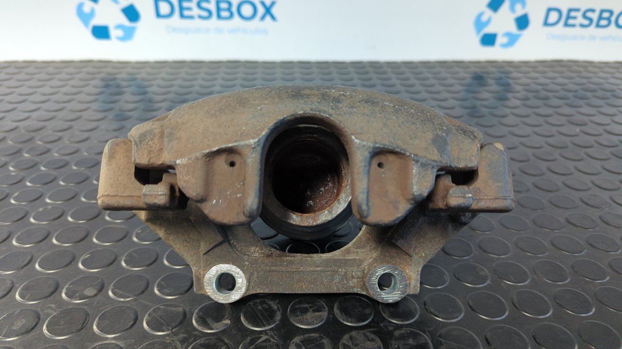 PINZA DE FRENO DELANTERA DERECHA AUDI A6 BERLINA (4B2) - vista 2