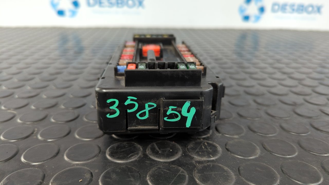 CAJA RELES / FUSIBLES BMW SERIE 4 COUPE (F32) - vista 6