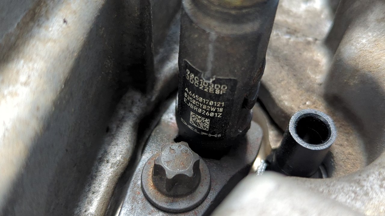 MOTOR SSANGYONG RODIUS - vista 2