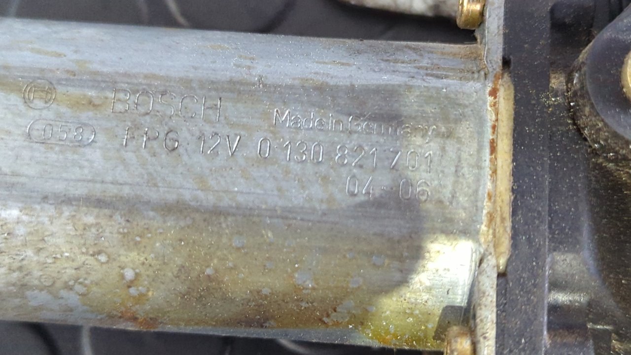 ELEVALUNAS DELANTERO DERECHO MITSUBISHI CANTER 4.05 - vista 3