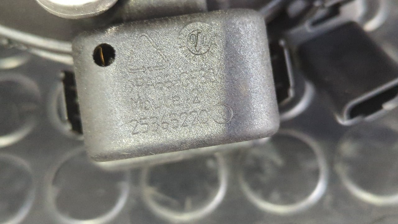 CAJA MARIPOSA PEUGEOT PARTNER KOMBI - vista 10