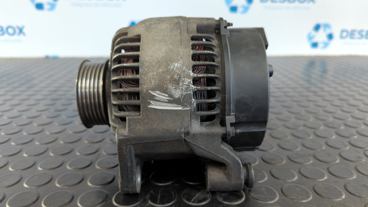 ALTERNADOR FORD FIESTA BERLINA - vista 4