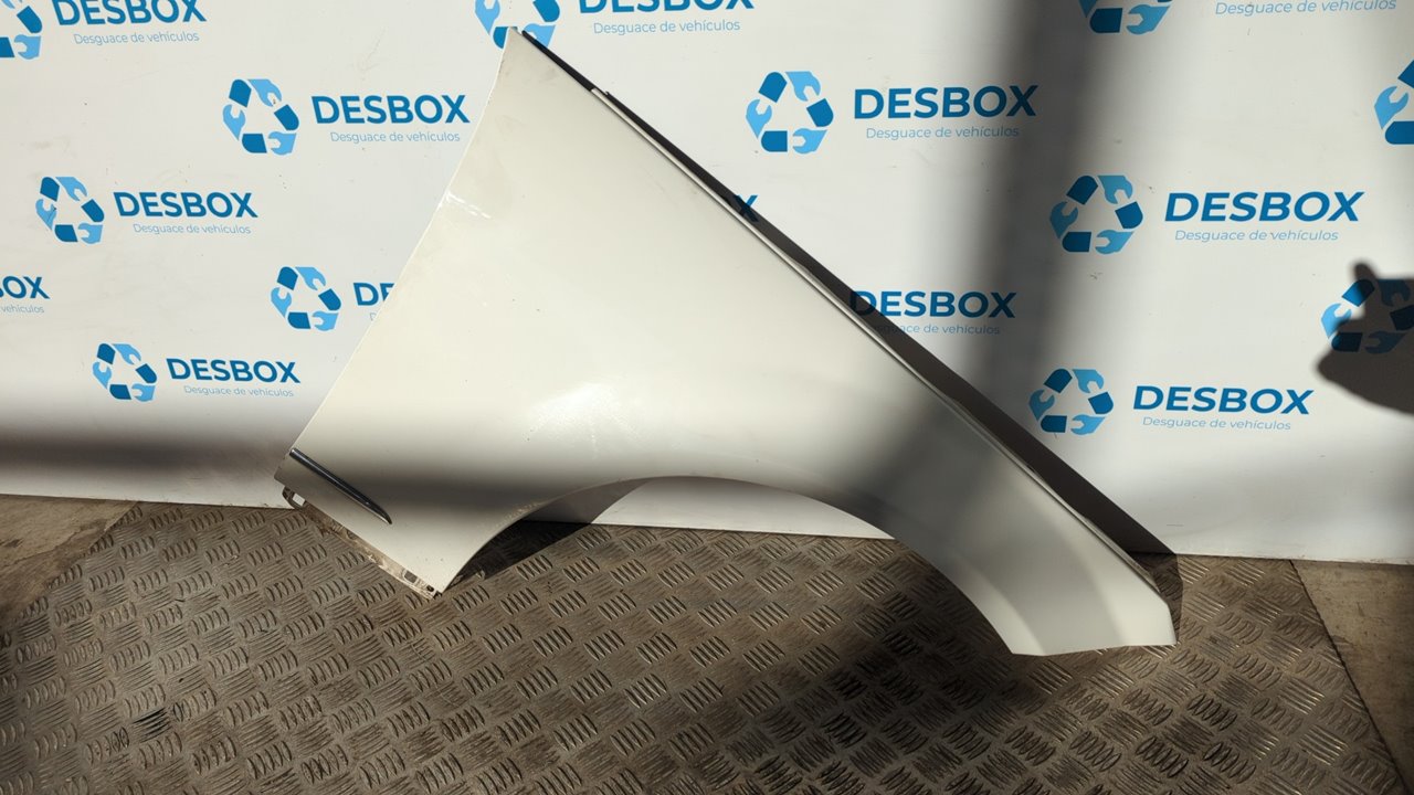 ALETA DELANTERA DERECHA MERCEDES-BENZ CLASE C (W204) LIM.