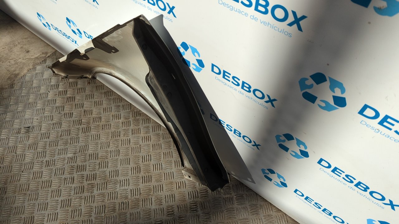 ALETA DELANTERA DERECHA MERCEDES-BENZ CLASE C (W204) LIM. - vista 2