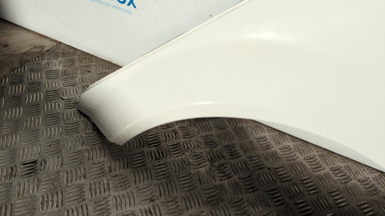 ALETA DELANTERA IZQUIERDA MERCEDES-BENZ CLASE C (W204) LIM. - vista 2