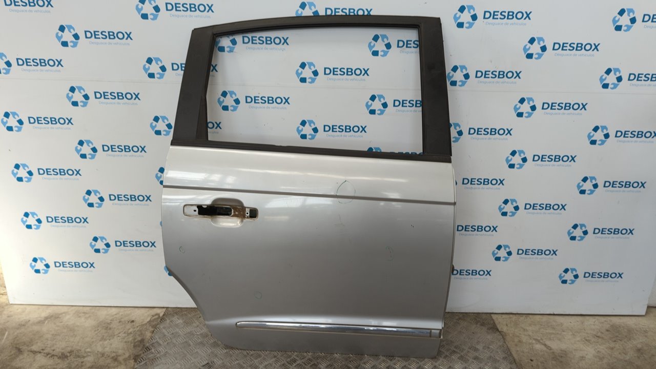 PUERTA TRASERA DERECHA SSANGYONG RODIUS