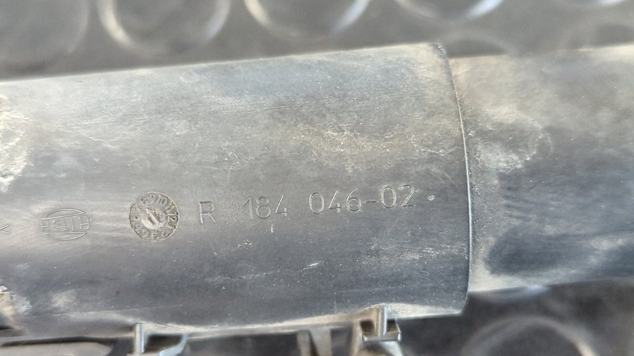 LAVAFAROS  DERECHO  MERCEDES-BENZ CLASE C (W204) LIM. - vista 4