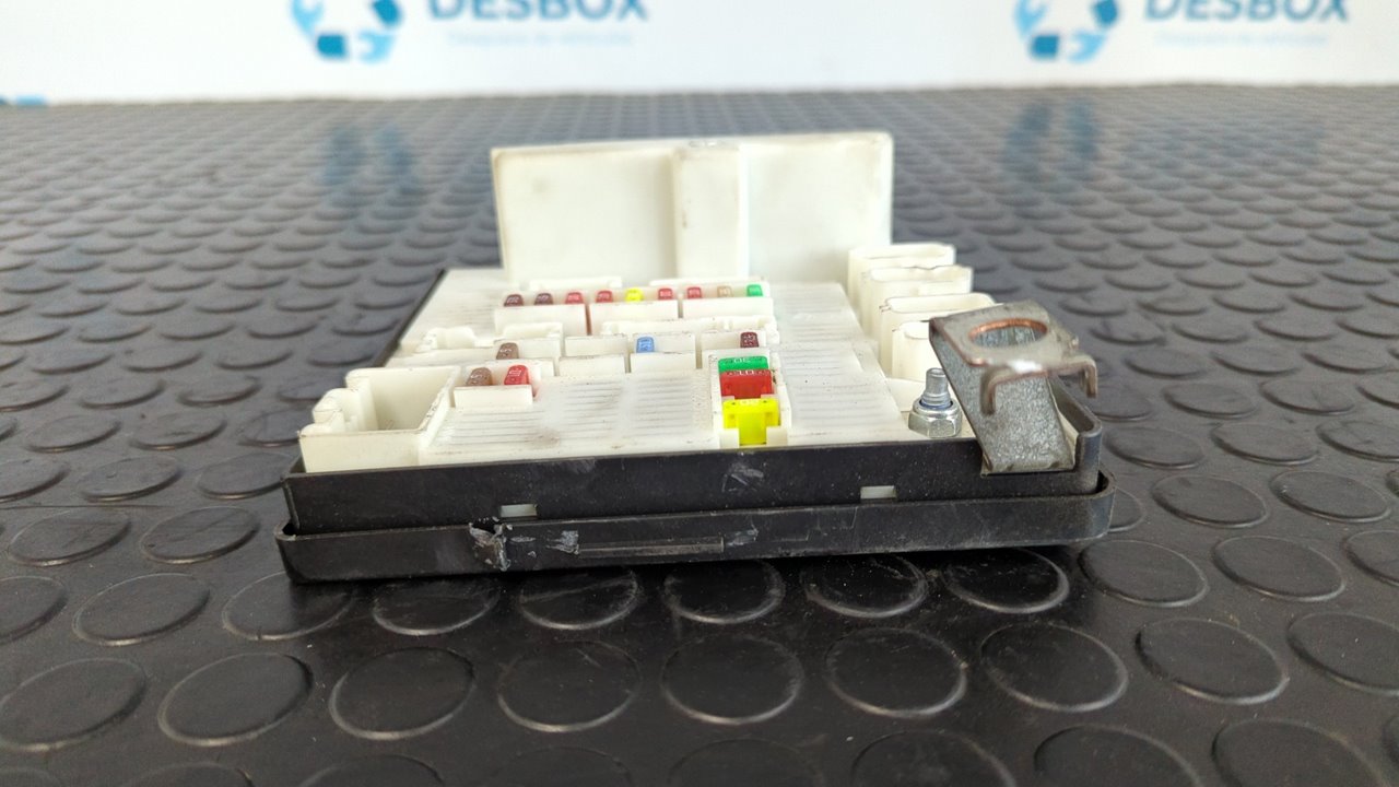 CAJA RELES / FUSIBLES RENAULT KANGOO - vista 5
